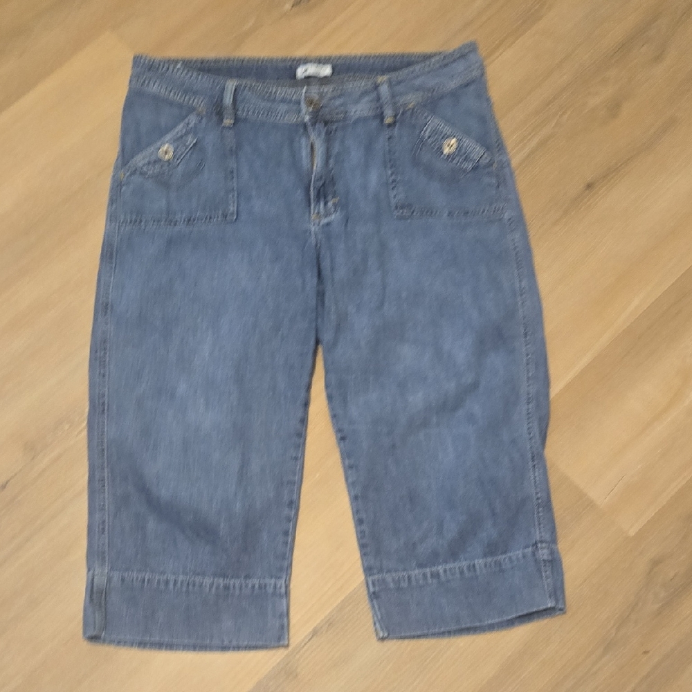 Lee Classic Blue Denim Crop Jeans